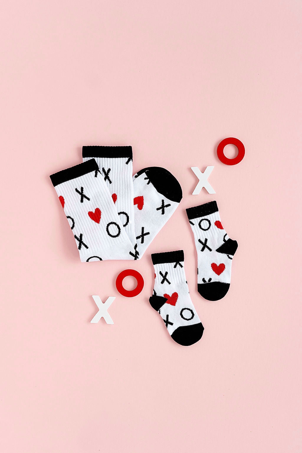 XOXO Sock: ADULT (*FINAL SALE*)